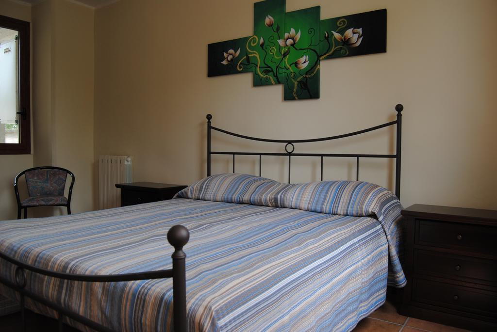 Agriturismo Il Rifugio Galugnano Room photo